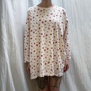White Cream and Red Pink Floral Print Sleep Shirt Victoria’s Secret Country 90s